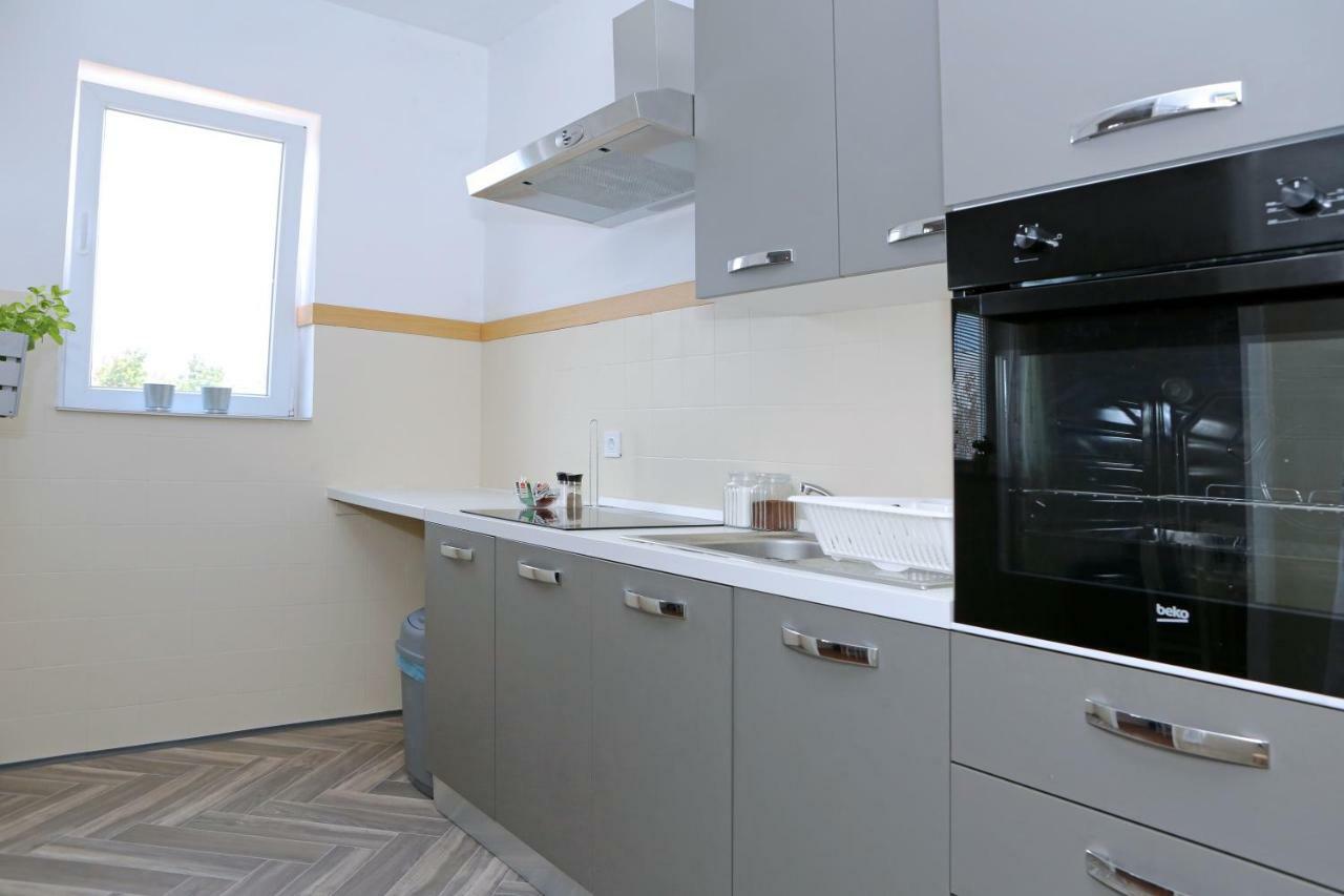 Apartman Charlie Vrsi Eksteriør billede